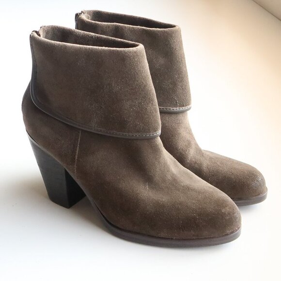 Vince Camuto Hamilton Green Suede Leather Block Heel Ankle Boots Booties 7.5 - Picture 16 of 16